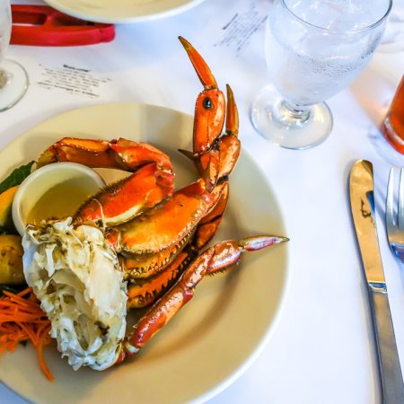 George Inlet Lodge Crab Feast